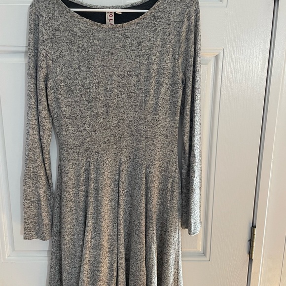 Anthropology Dress NWT - Gray Size Small. - Picture 2 of 16